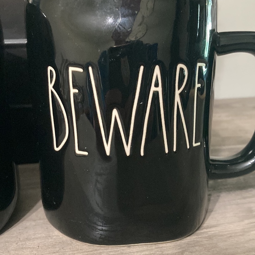 1 BRAND NEW! RAE DUNN BEWARE SKELETON DOUBLE-SIDED HALLOWEEN MUG BLACK - Picture 4 of 6